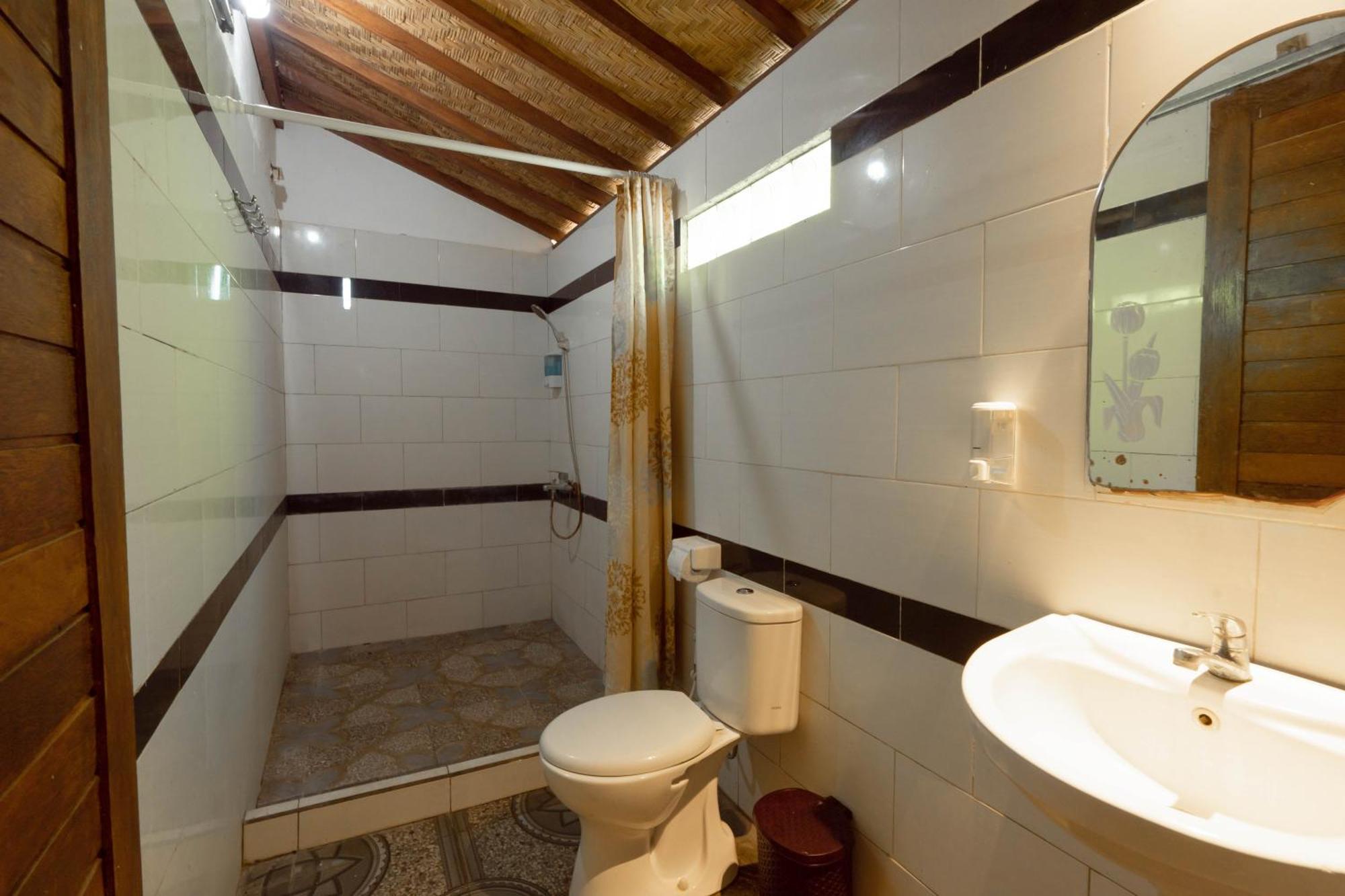 Ratu Cottage By Ourstory Travels Batununggul Экстерьер фото