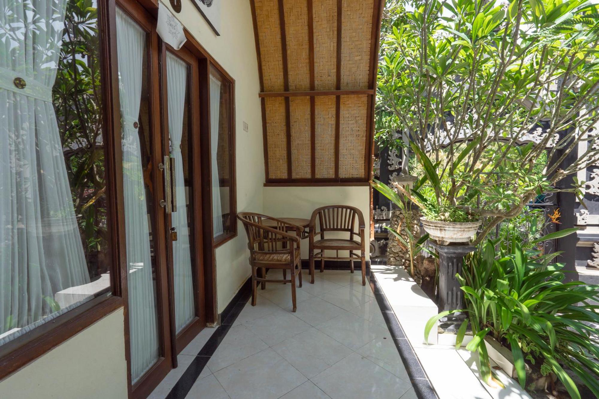 Ratu Cottage By Ourstory Travels Batununggul Экстерьер фото